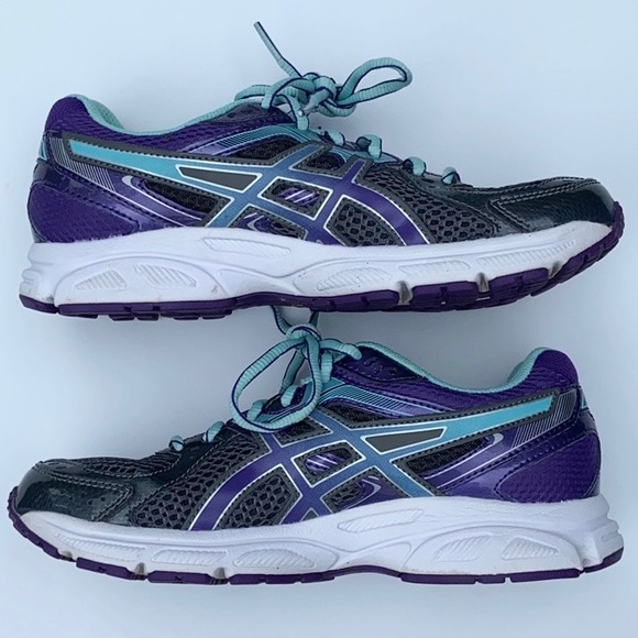 brooks gel running shoes
